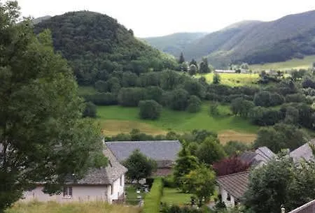 Au Chalet Fleuri Hotel Saint-Jacques-des-Blats